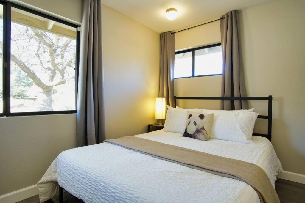 Oakridge Ranch ※ Sequoia, Kern River & Lake Escape レイク・イザベラ エクステリア 写真